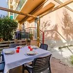 Happy Family Apartman Genova